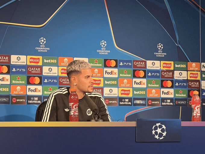 手是巴萨 手是巴萨