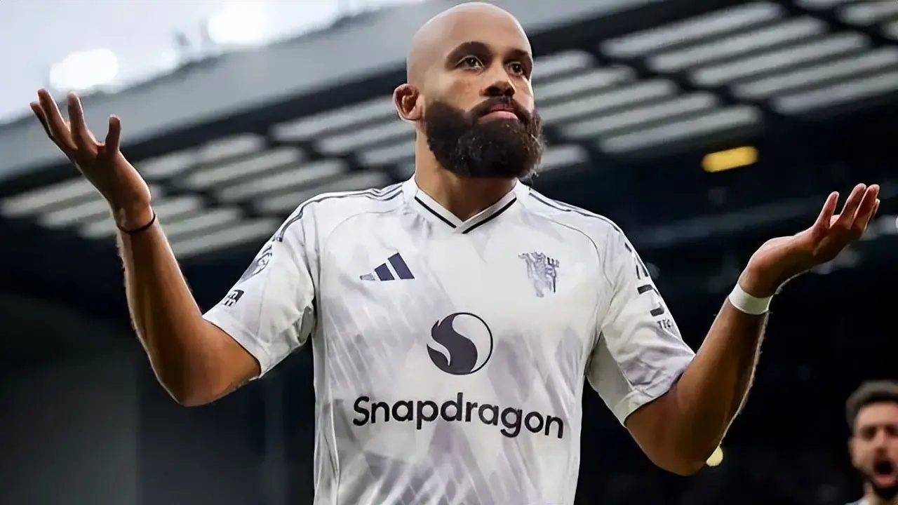 曼联迎来新, 后者据So 曼联迎来新, 后者据So