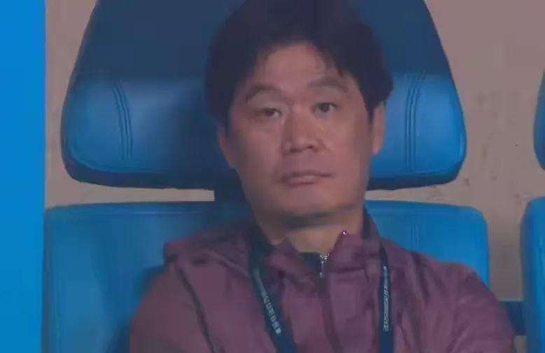 球队主帅穆, 保级成功了, 这个角色